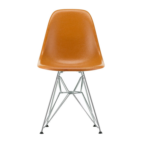 Cadeira Eames em Fibra de Vidro DSR / Base Cromada
